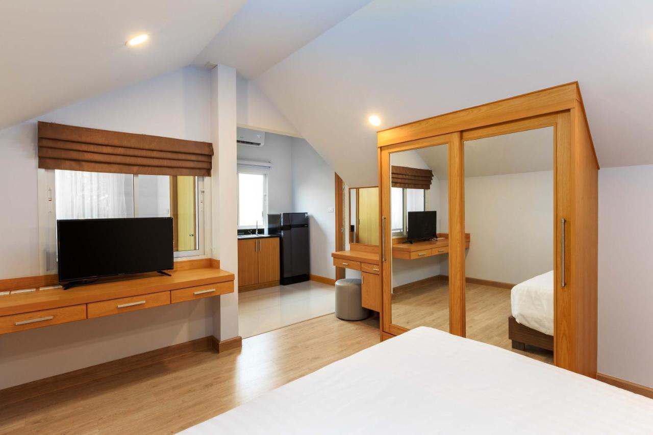 Gala Villa Pattaya Exteriör bild