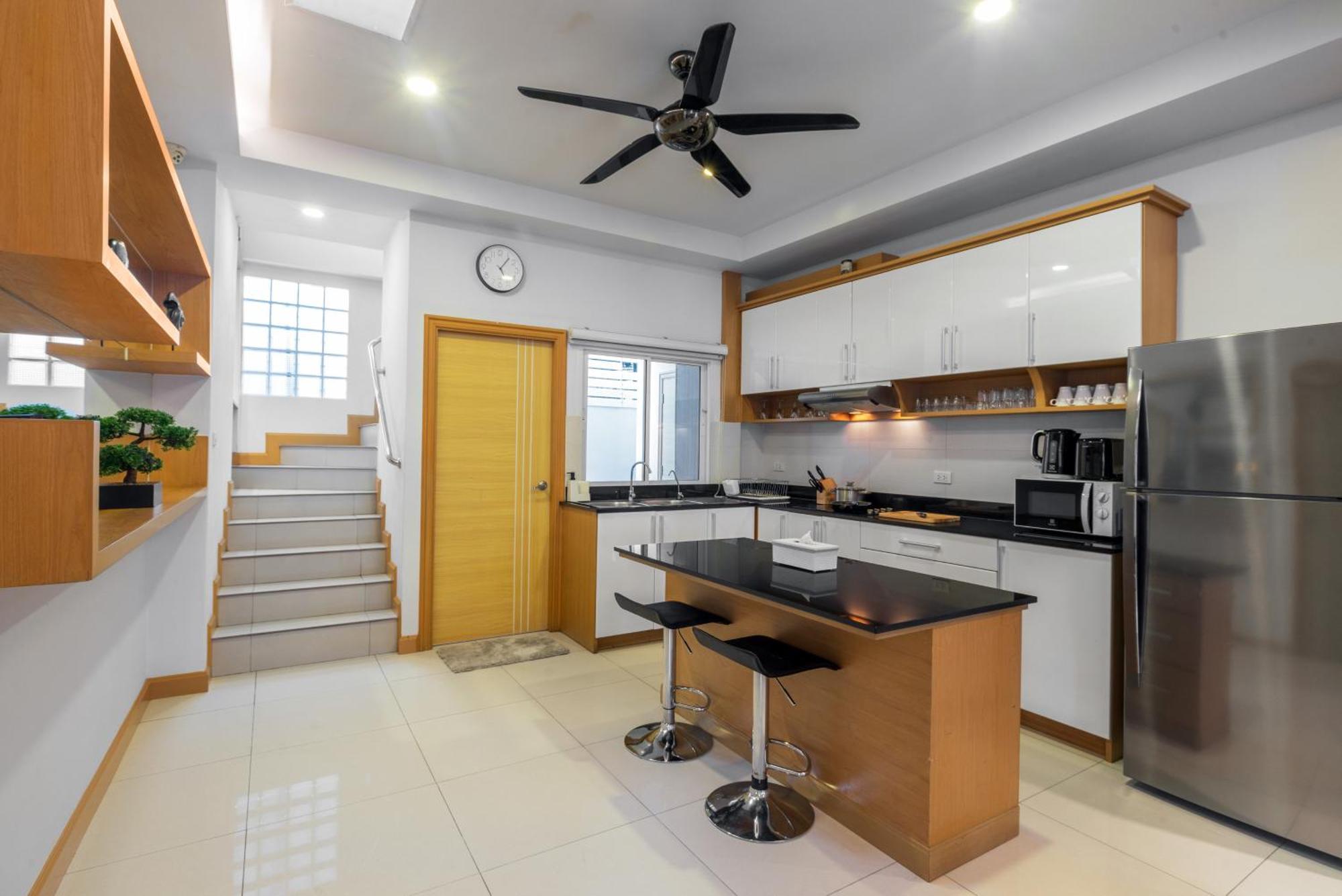 Gala Villa Pattaya Exteriör bild