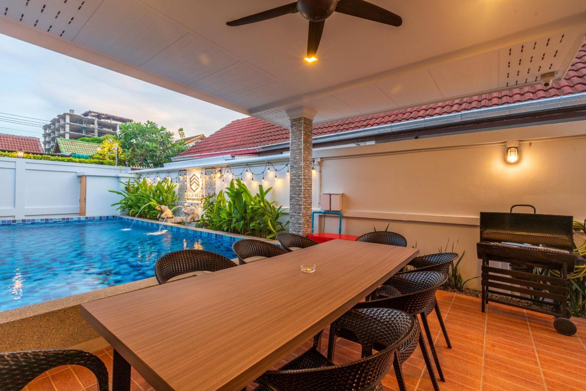 Gala Villa Pattaya Exteriör bild