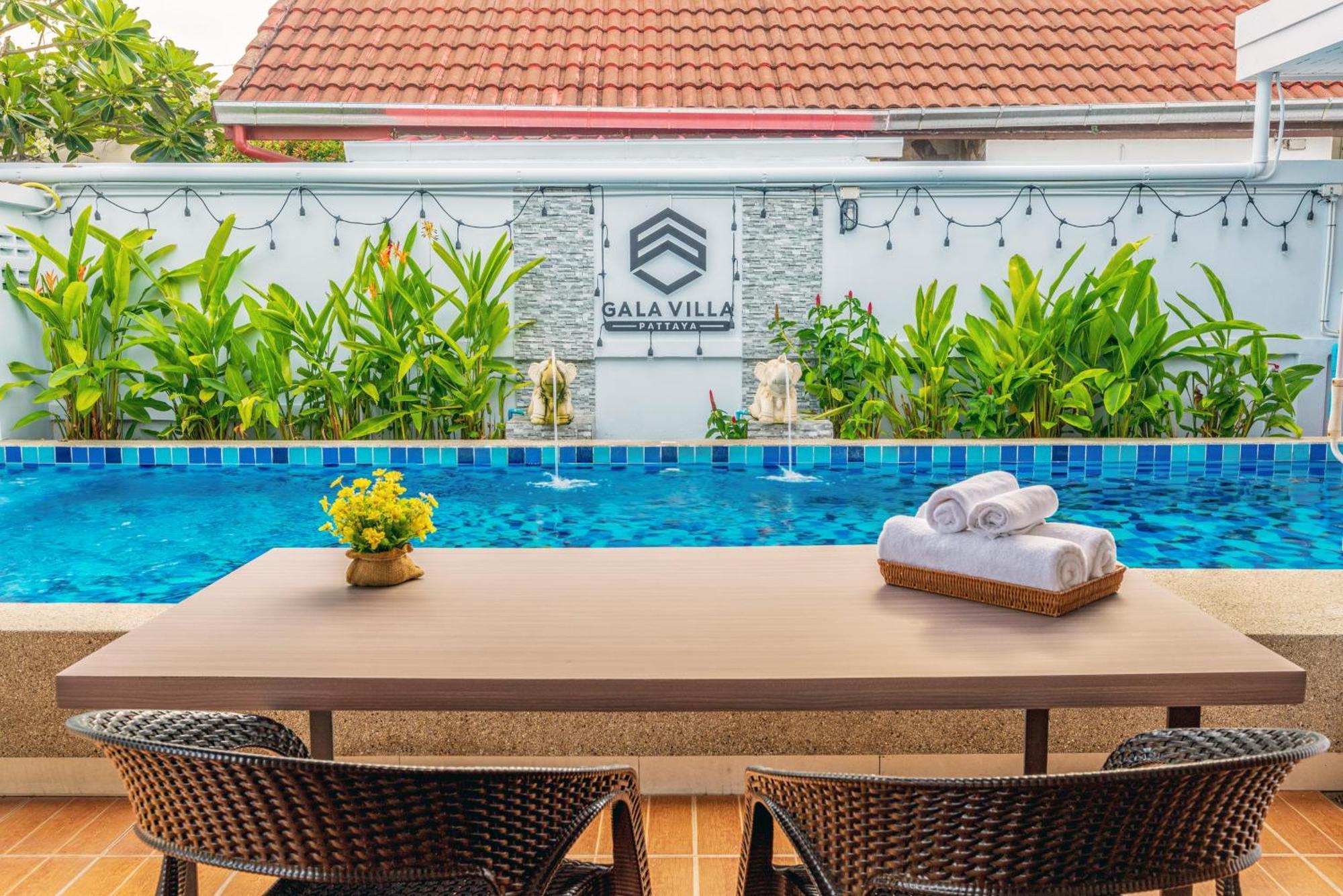 Gala Villa Pattaya Exteriör bild
